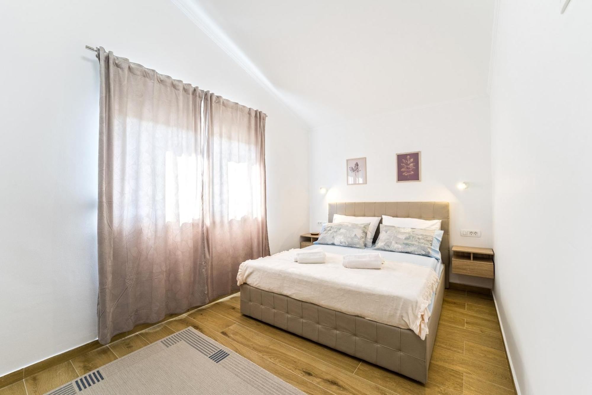 Villa Bianca - Apartment With Private Pool بريفلاكا المظهر الخارجي الصورة